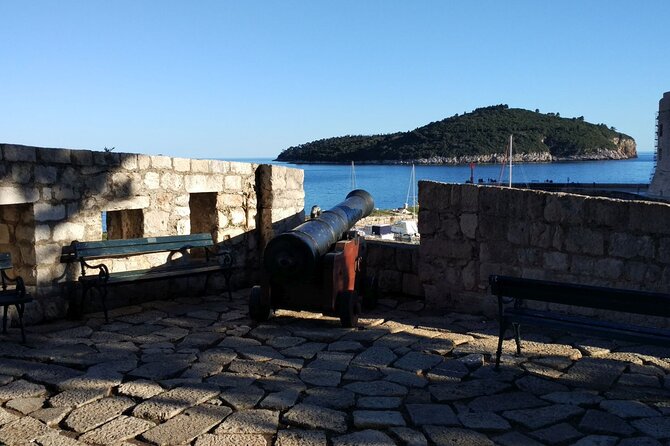 Dubrovnik Old Town: Small-Group Walking Tour With A Local - From Gundulić to Rector’s Palace: politics you can picture