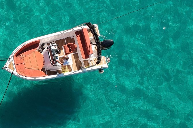 Dubrovnik Old Town Sunset Cruise - Boat Comfort, Weather, and Keeping Your Stomach Happy