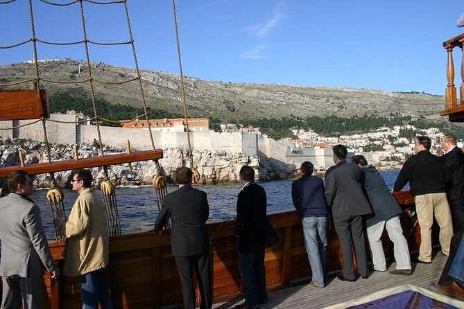Dubrovnik Old Town Walking Tour and Cruise with Karaka - The 1 Hour 15 Minute Old Town Walk: Landmarks, Stories, and Local Advice