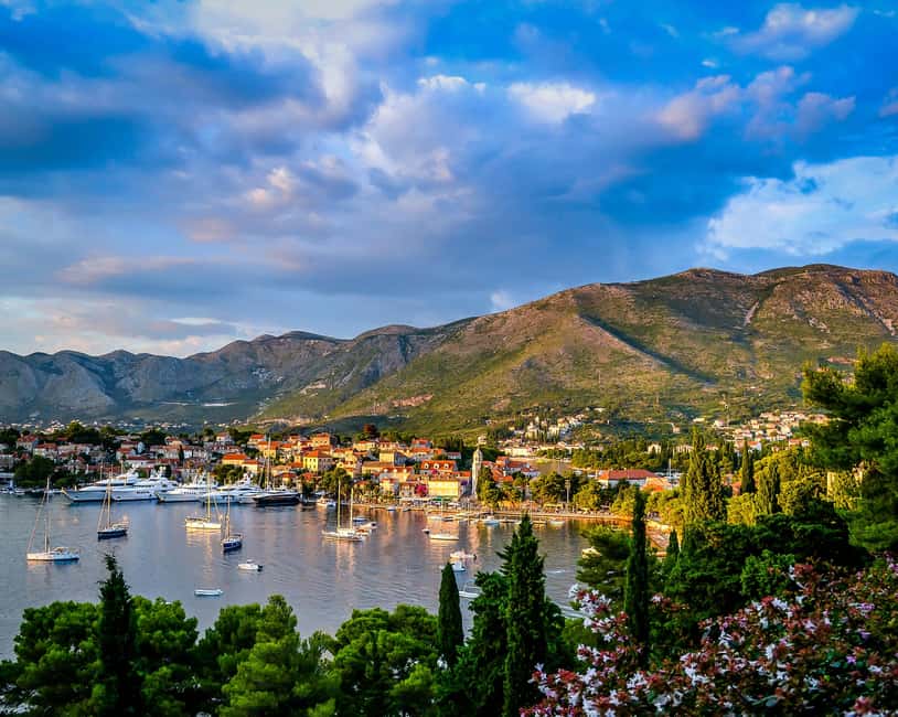 Dubrovnik: Panoramic Drive & Dubrovnik Old Town Walking Tour - How a panoramic drive turns Dubrovnik into one clear story