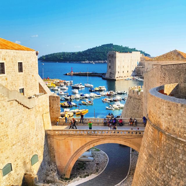 Dubrovnik: Panoramic Ride and Old Town Guided Walking Tour - How this Dubrovnik tour covers more than just the walls