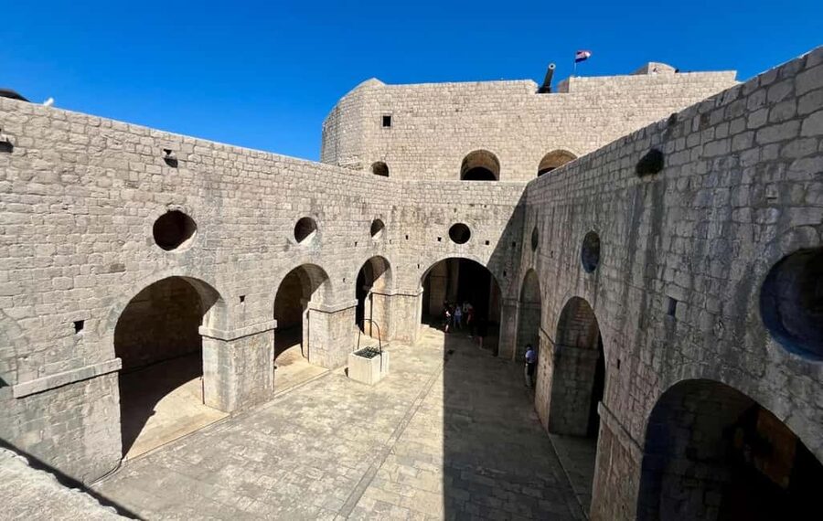 Dubrovnik: Private Game of Thrones Tour: Inside Look - Who should book this private GoT tour in Dubrovnik