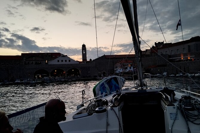 Dubrovnik : Private Sunset Tour around Old Town or Blue Cave - The Old Town Walls Option and the Game of Thrones Connection