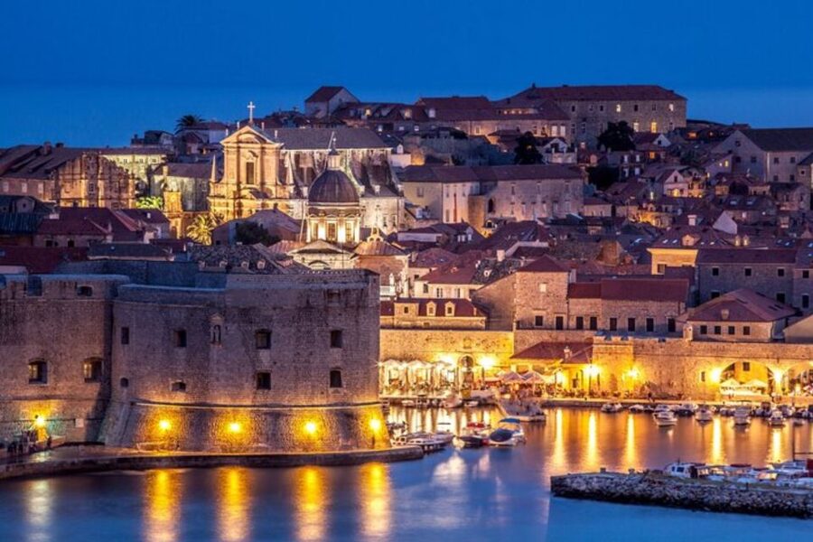 Dubrovnik : Private Walking Tour With A Guide (Private Tour) - Why a private Dubrovnik walking tour helps you read the city fast