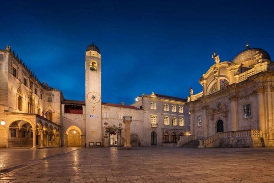 Dubrovnik : Private Walking Tour With A Guide (Private Tour) - Walking logistics, transport basics, and how to dress for it