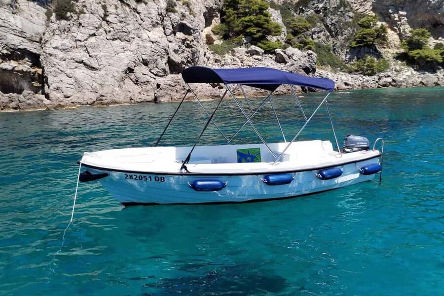 Dubrovnik: Rent a fun and easy to use boat without license - Meet-Up at House Tereza: Getting Started Without Friction