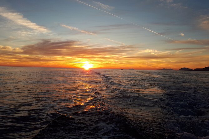Dubrovnik Romantic Sunset Boat Tour - Lapadska Obala Pier to 6:00 pm: how to make the start feel effortless