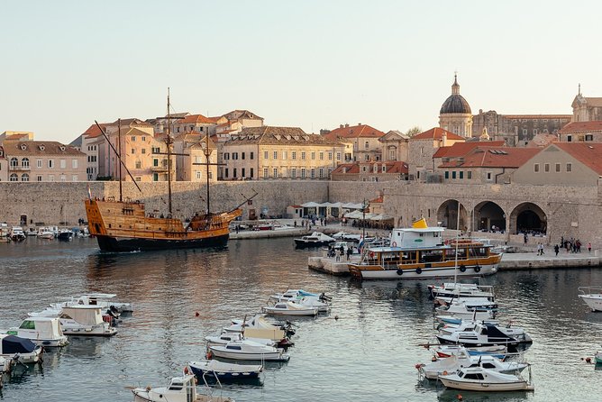 Dubrovnik's History with a Local: the Homeland War Stories Private Tour - Start at Revelin Fortress, where the story begins with the first attack