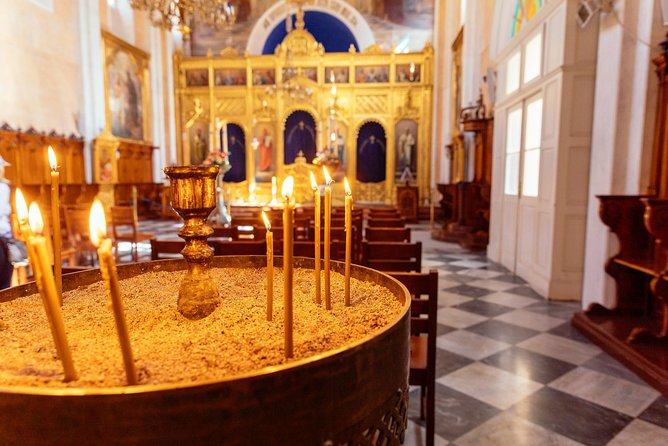 Dubrovnik's History with a Local: the Homeland War Stories Private Tour - Luza Square, the “over 5,000 grenades” moment