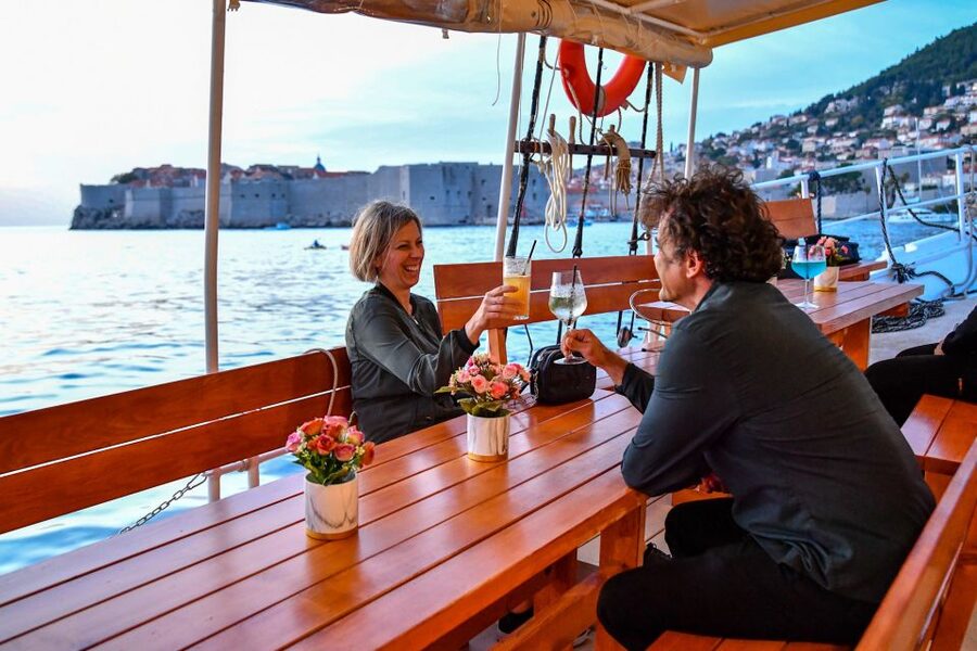 Dubrovnik: Sunset Dinner Cruise around the Old Town - Who This Cruise Fits Perfectly, and Who Should Rethink It