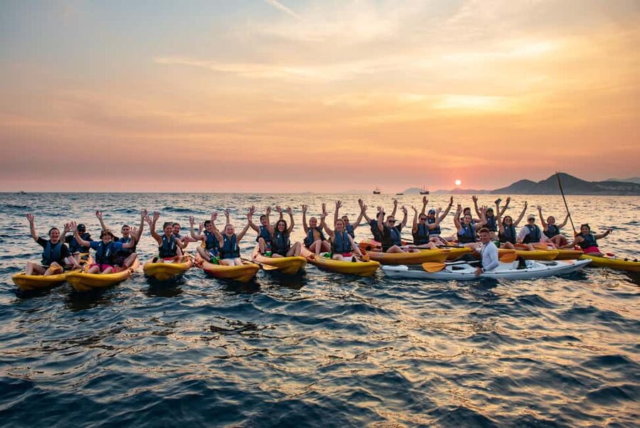 Dubrovnik: Sunset Kayaking and Snorkeling Tour - Why Dubrovnik Looks Different From a Sunset Kayak