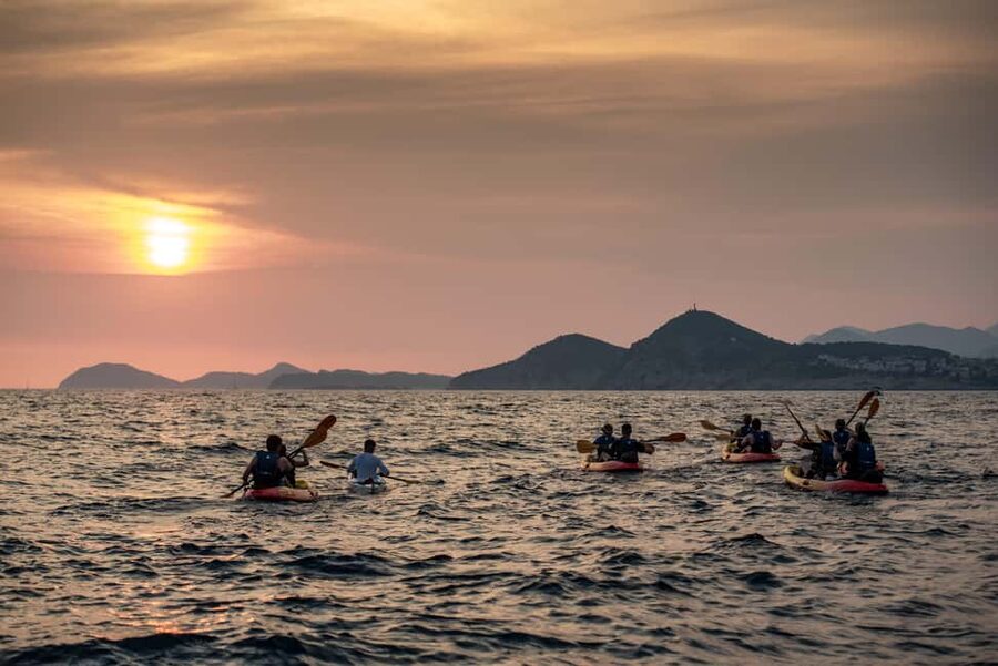 Dubrovnik: Sunset Kayaking and Snorkeling Tour - Betina Cave Snorkeling Stop: Clear Water, Short Time