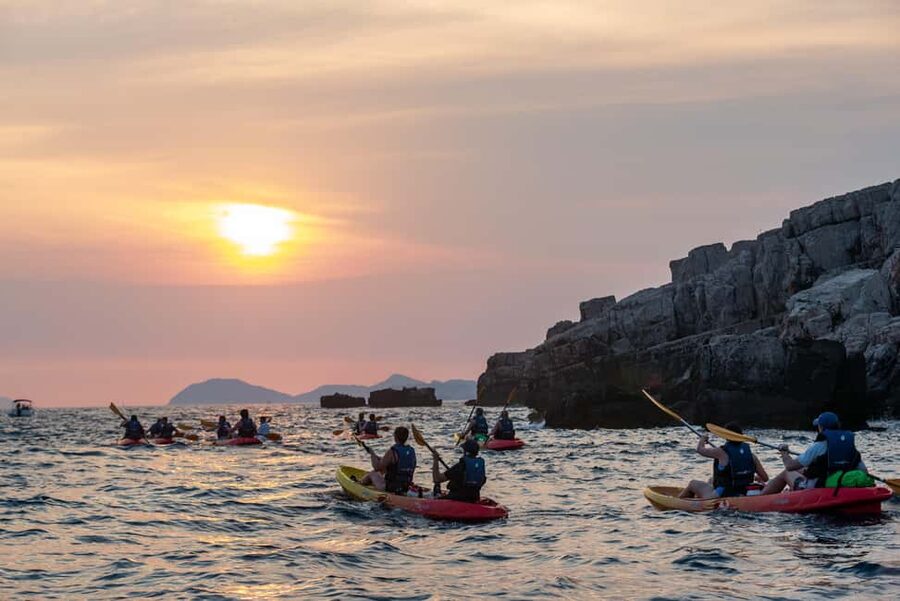 Dubrovnik: Sunset Sea Kayaking Tour - What to Bring: Water Shoes, Sun Protection, and Comfortable Swimwear