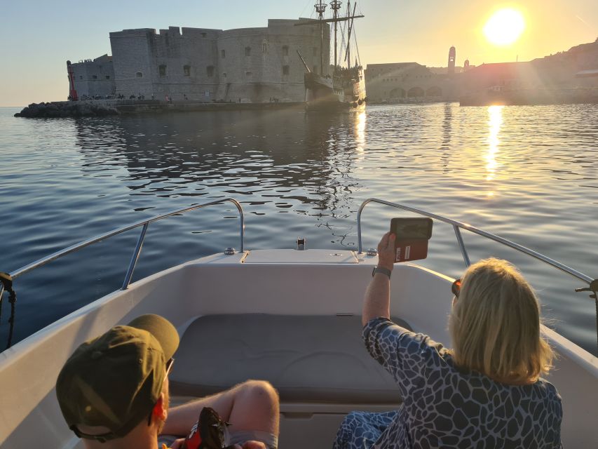 Dubrovnik: Sunset Tour With Panorama Of City Walls - Passing Villa Sheherezade and seaside viewpoints you might not find on foot