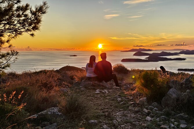 Dubrovnik Sunset Tour with Scenic Views and Local Wine - Why this Dubrovnik sunset route works better than one viewpoint