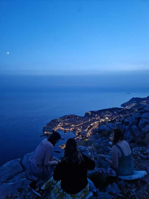 Dubrovnik: Sunset Wine Tasting At Panorama Point - The tasting: 3 local wines plus homemade snacks you will remember