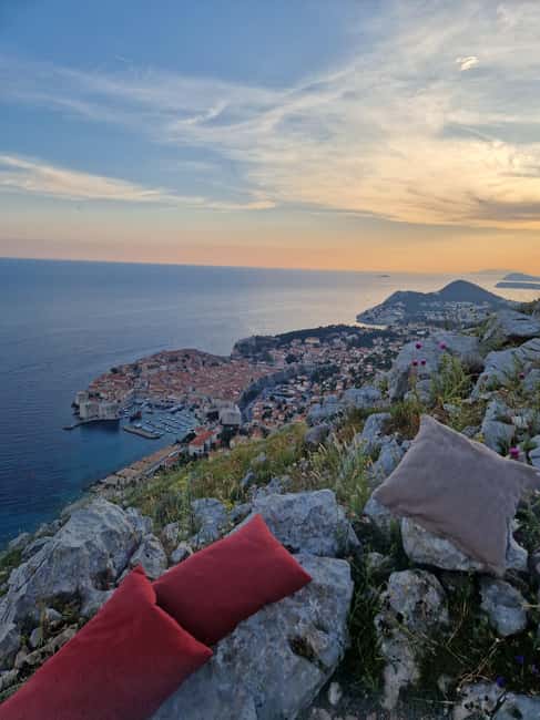Dubrovnik: Sunset Wine Tasting At Panorama Point - Who this Dubrovnik sunset wine tasting is best for