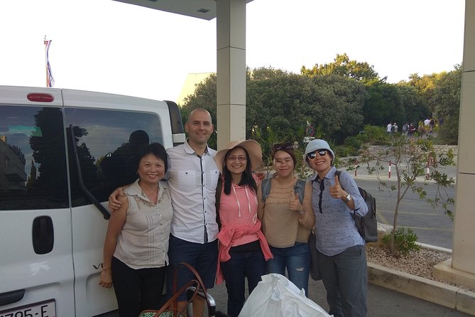 Dubrovnik to Split Private transfer up to 8 pax (Door to Door any location) - Door-to-Door means fewer headaches in Dubrovnik
