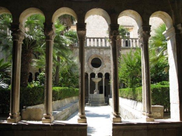 Dubrovnik Walking Tour - Price, Group Size, and What You Get for $91.39