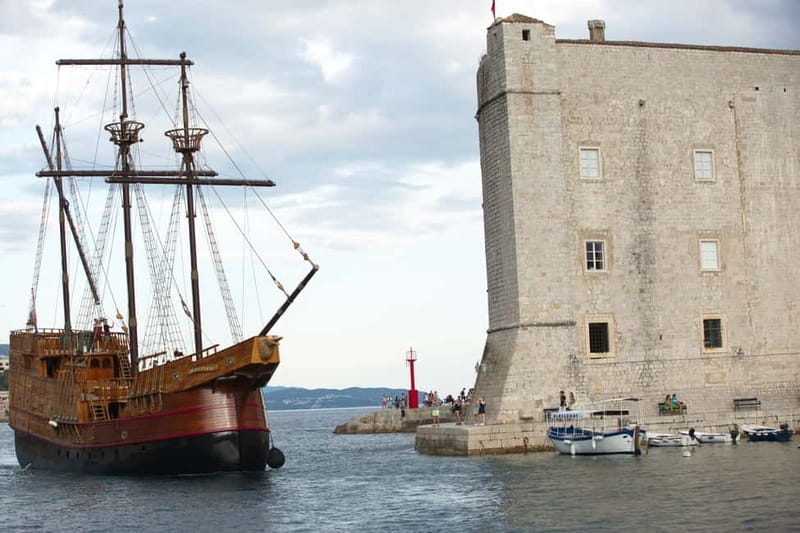 Dubrovnik walking tour and cruise on Karaka ship - Why the Karaka replica cruise is a smart way to see Dubrovnik