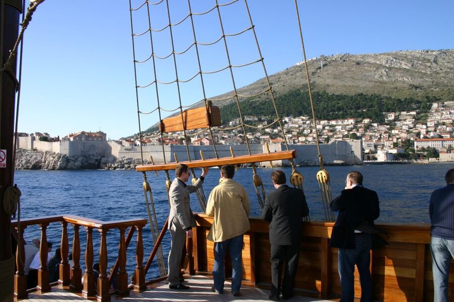 Dubrovnik walking tour and cruise on Karaka ship - What the itinerary timing feels like in real life