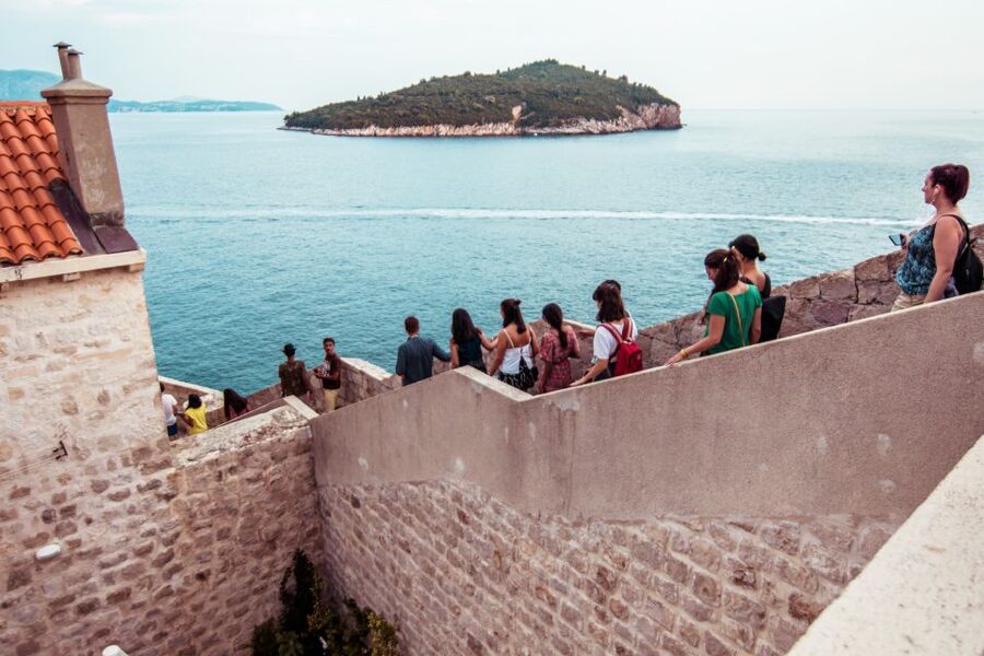 Dubrovnik: Walls and Wars Walking Tour - Why Dubrovnik’s walls feel different when a guide explains them