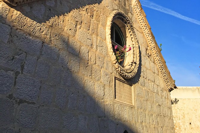 Early Bird Dubrovnik History Tour – 7:30 Start - Amerling Fontana: The Fast City Map Lesson (Stop 1)