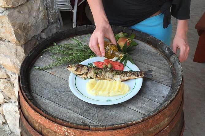 Elaphite Islands Cruise with Local Gastronomy at Captain's House - Sipan Island stop, a slower island rhythm for 2 hours