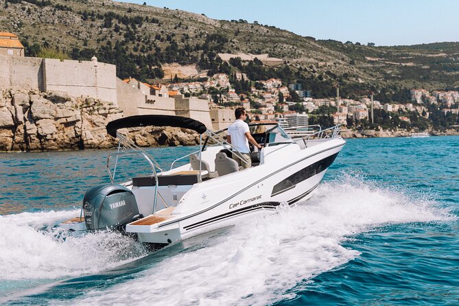 Elaphite Islands Luxury Private Boat Tour with Cap Camarat 7.5 - How Šime (Simon) Runs the Day, and Why It Gets Mentioned a Lot