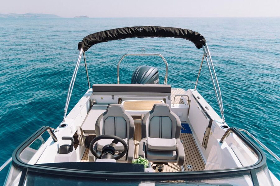 Elaphite Islands: Private boat tour (Cap Camarat 7.5wa) - Snorkeling gear, towels, and GoPro: making the water time count