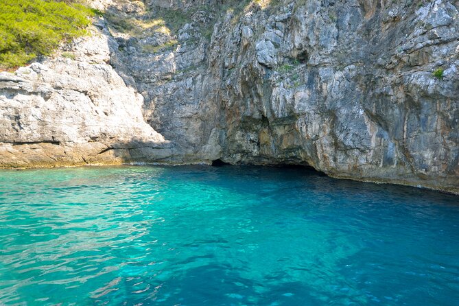 Elaphiti, 3 islands - 4 locations - The meeting point and small-boat feel near Lapadska obala