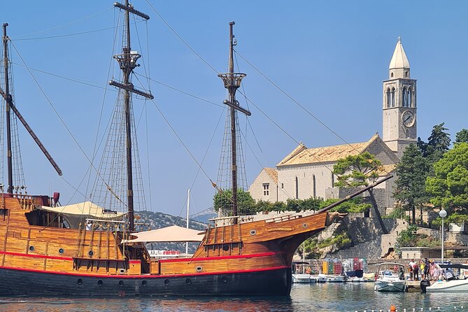 Elaphiti Islands On The Luxury Pirate Ship Karaka Dubrovnik - Onboard Drinks, Water, and the Food Add-Ons You Should Budget For