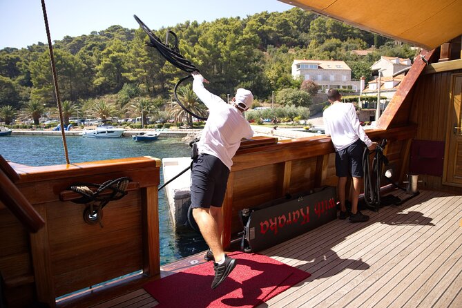 Elaphiti Islands On The Luxury Pirate Ship Karaka Dubrovnik - Guides Make a Difference: How the English and Local Stories Help
