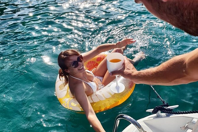 Exclusive private full day boat tour from Dubrovnik & Free drinks - Sipan and Sudurad: a calm hour on land