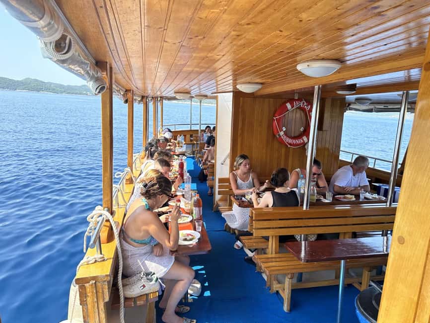 From Dubrovnik: Elaphite Islands Day Trip with Lunch - Lopud and Šunj Beach: the island most people want to swim on
