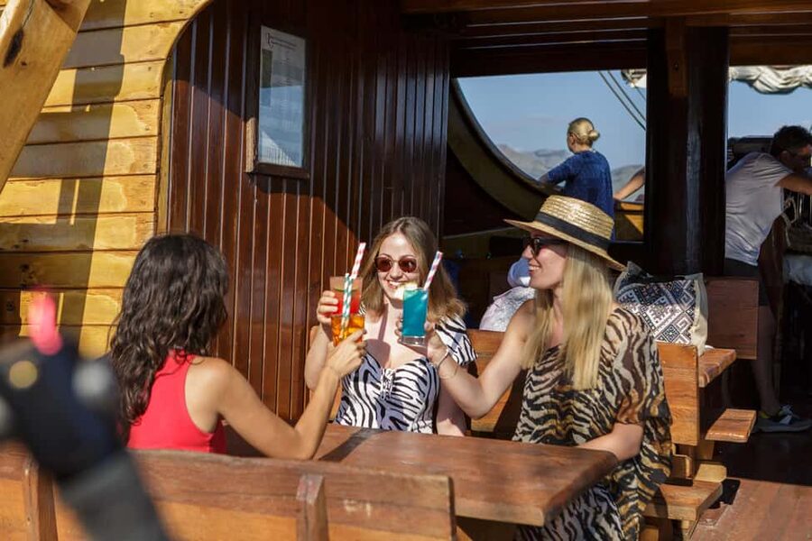 From Dubrovnik: Elaphiti Islands Galleon Cruise with Lunch - Departing at 9:30 AM, Watching Dubrovnik Slide Past Your Window