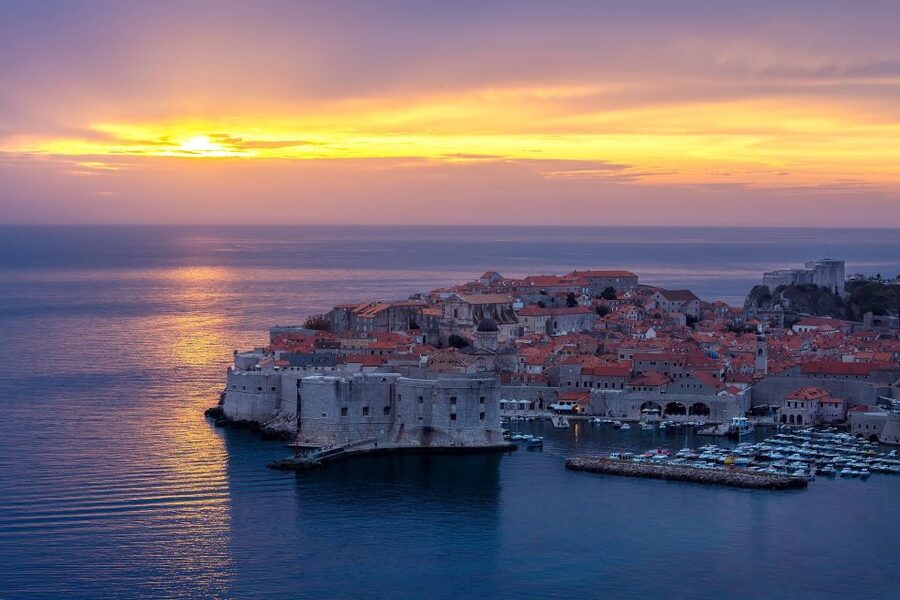 From Dubrovnik: Golden Hour Sunset Cruise with Free Drinks - Meeting at Old Town Harbor: Where to Start So You Do Not Miss It