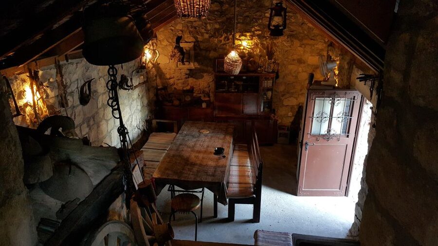 From Dubrovnik: Majkovi Village and Ston Private Food Tour - The Drive From Dubrovnik to Trsteno Botanical Garden