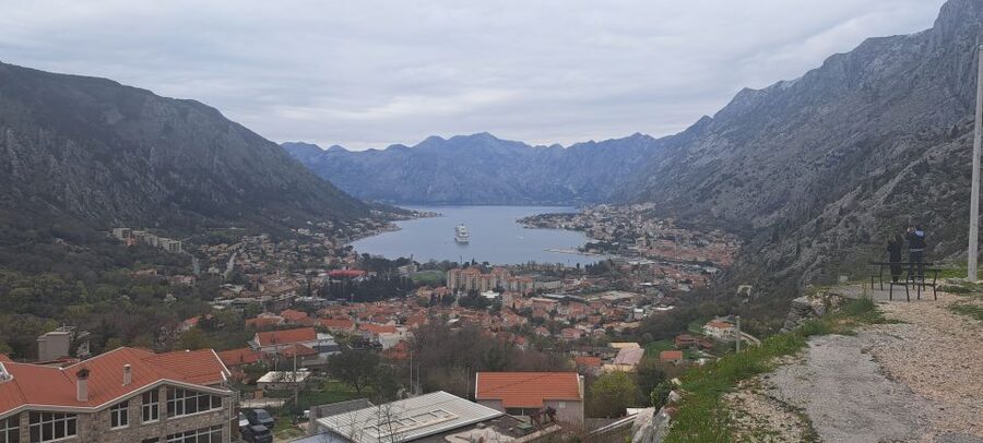 From Dubrovnik: Perast, Kotor & Budva Small-Group Day Trip - Budva: Sandy Break, Medieval Streets, and Lunch Choices