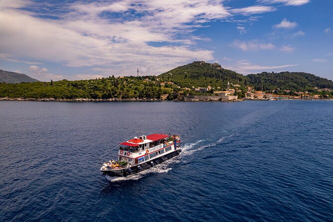 From Dubrovnik: Premium Three Island Cruise with lunch and drinks - Getting on Board in Dubrovnik: Pickup, seats, and timing