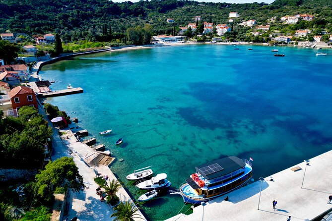 Full-Day Dubrovnik Elaphite Islands Cruise with Lunch and Drinks - A fast, fun way to see Elaphiti coast from the water