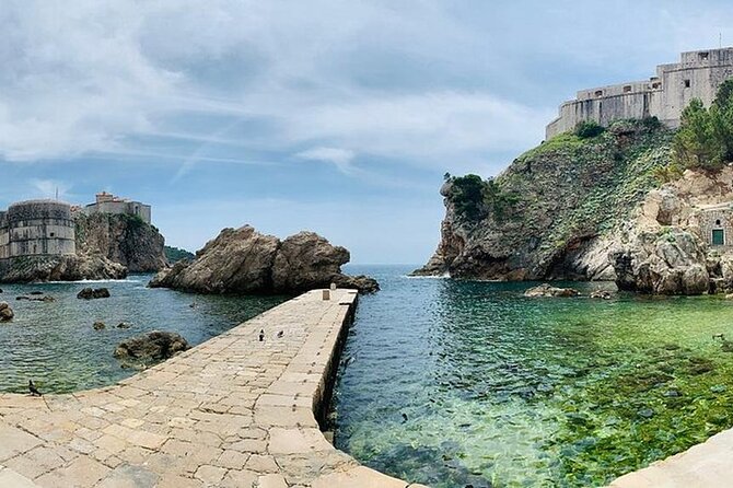 Game of Thrones & the Old City Grand Tour in Dubrovnik - The Iron Throne replica photo, and how to handle open-day surprises