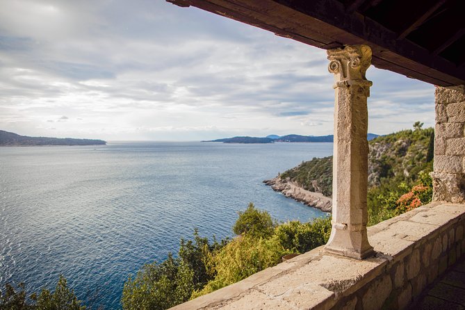 'Game of Thrones' Walking Tour in Dubrovnik - City Walls walk: the best way to see the rooftops and Blackwater Bay views