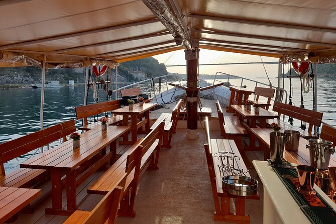Gastro Cruise | Cruise around Dubrovnik Old Town with Lunch - Stop 2: Lokrum Island panorama loop and sea views back to Old Town