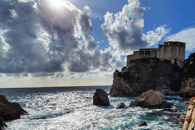 Guided Tour to discover Dubrovnik's Old Town, by day or night - How the guide helps you plan after the tour