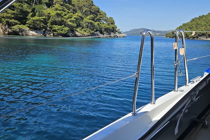 Islands Tour on Luxurious Jeanneau Sun Odyssey - Dubrovnik meeting point: starting the day without stress