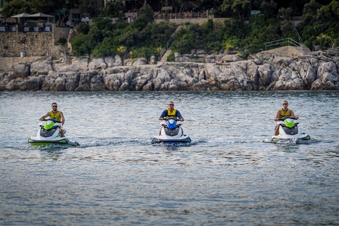 Jet Ski Rent 2h - Phone and cash management: why the dry bags matter