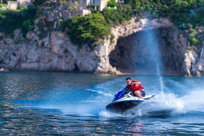 Jet Ski Safari Tour 1h - Seeing Dubrovnik Walls From the Sea