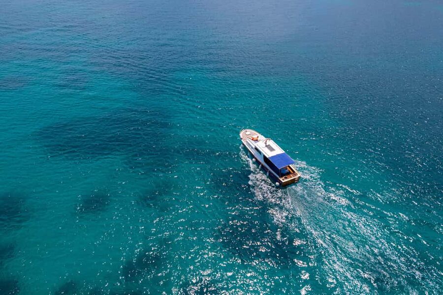 Korčula: Sail Away - tour with traditional craftmanship boat - How to plan your swim day on MIAMI