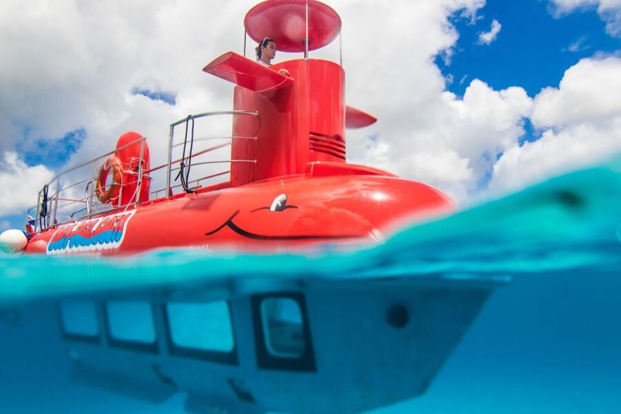 Korcula: Semi-Submarine Tour - Meeting at Korcula East Port, and how to find the right boat